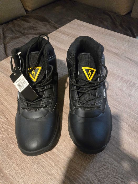 Buty motocyklowe  r43 nowe