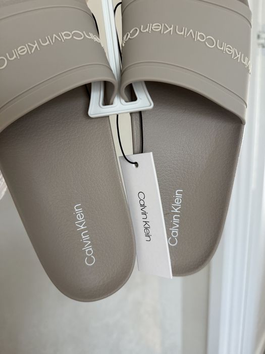 Тапки Calvin Klein us 9 на 26 см
