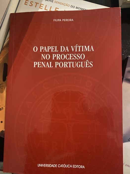 Livros de direito dos mais diversos