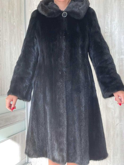 Натуральна норкова шуба