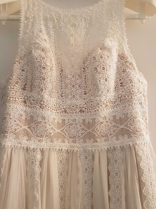 Suknia ślubna marki Pronovias model Darian