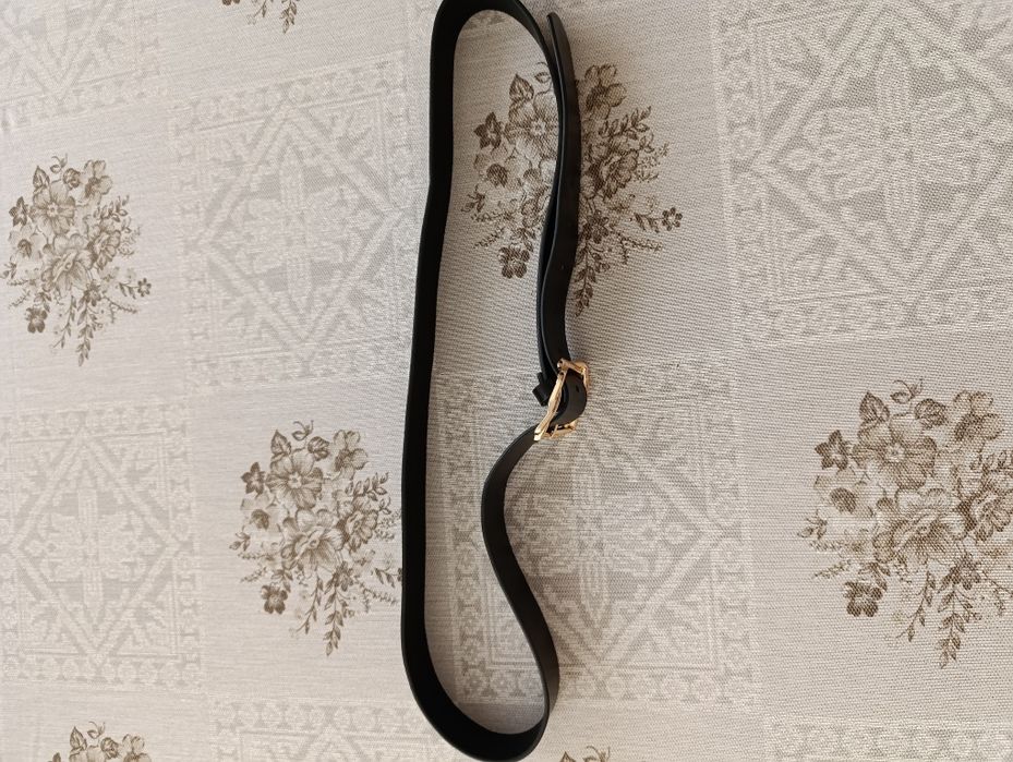 Pasek damski czarny 128 cm