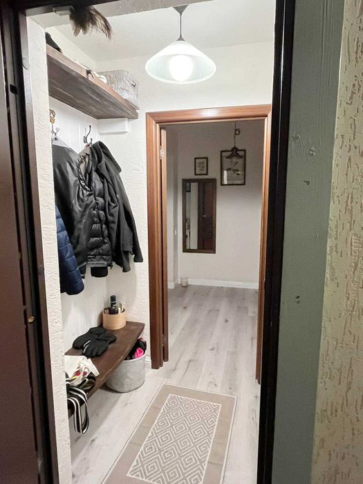 Продаж заміського будинку для постійного проживання в Колонщині