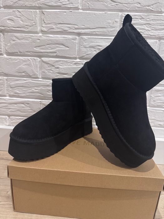 Сапожки УГГ Steve Madden