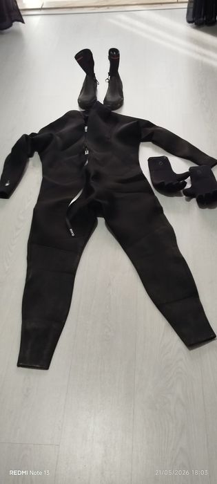 Fato de mergulho masculino naoprene