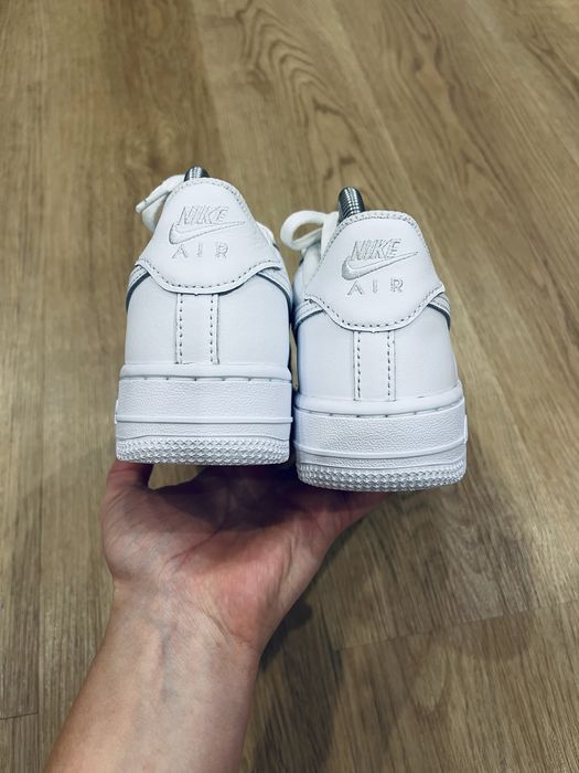 Кросівки Nike Air Force 1  37.5р