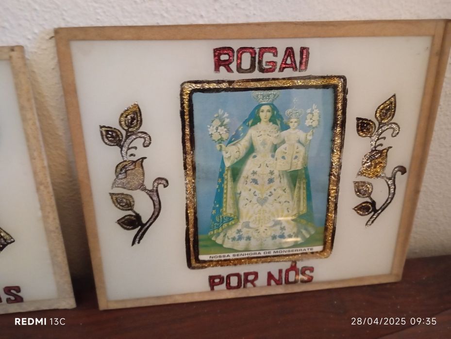 Quadros religiosos pintados á mão