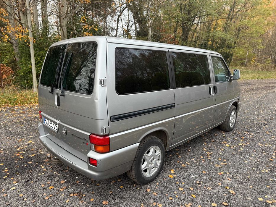 VW T4 CARAVELLE 2.5 TDI 130KM -8 osób, klima, 2x drzwi przesuwne