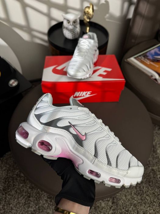 Кросівки Кроссовки Nike Air Max Plus White Metallic Pink Белый Розовый Білий Рожевий Кросовки демісезон