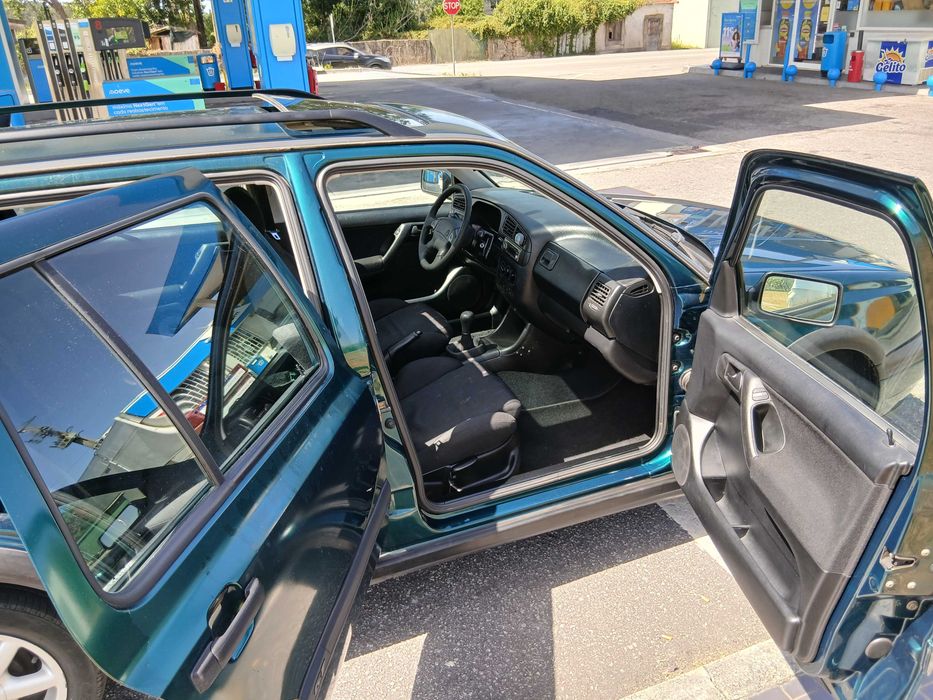 Volkswagen Golf Variant — fotografia 9
