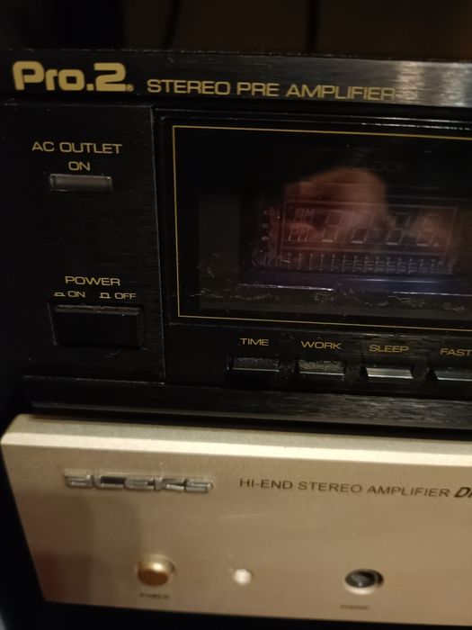 Продам предварительный усилител ,Pro 2