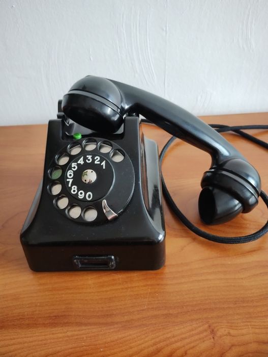Stary polski ,bakielitowy,stacjonarny  telefon RWT i Siemens