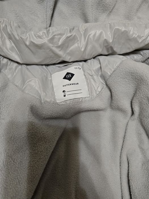 Куртка на девочку