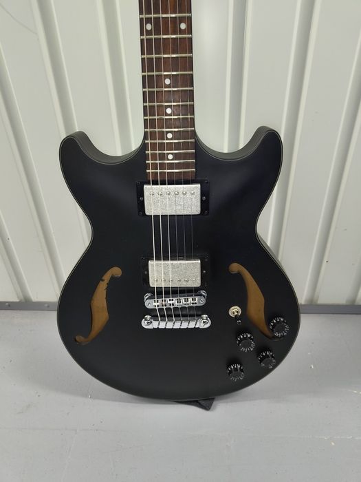 Guitarra Ibanez Artcore Semihollow