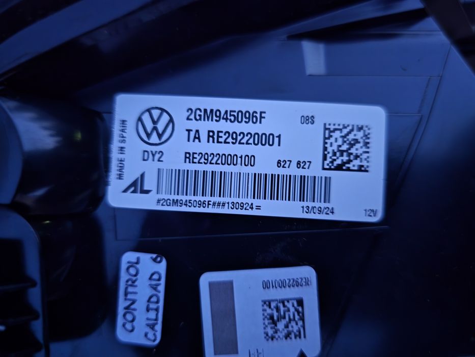 VW T-CROSS C 11 lampa tylna prawa full led NOWA OE VW