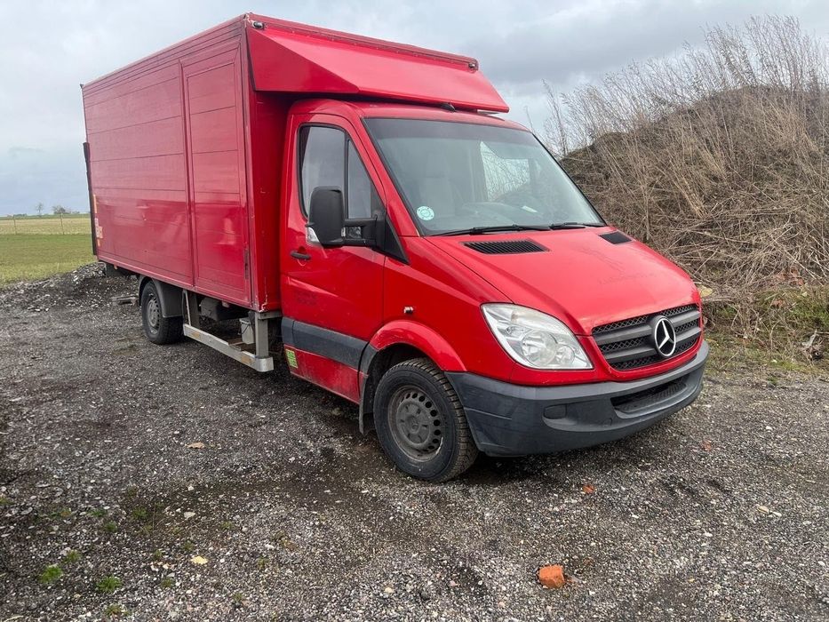 Mercedes Sprinter 318 kontener winda automat