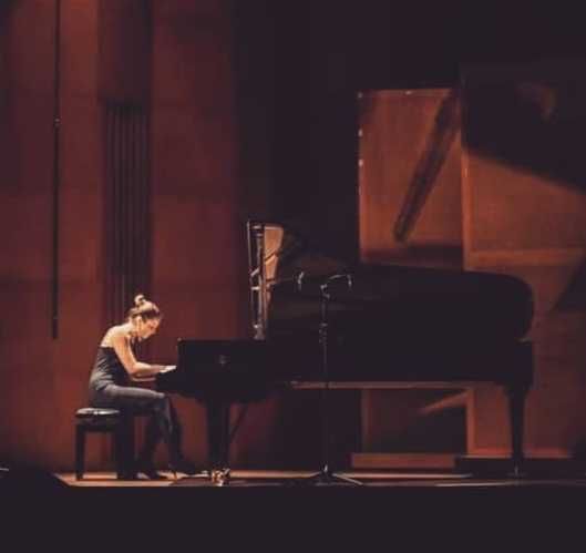 Lekcje gry na pianinie/keyboardzie z dojazdem