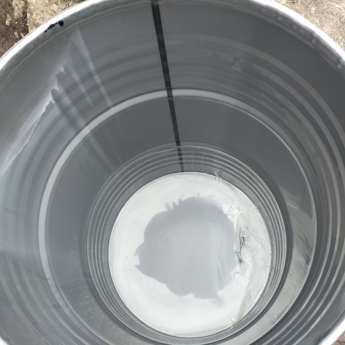 Продам бочки металеві 200л відкривається верх під зерно воду тощо