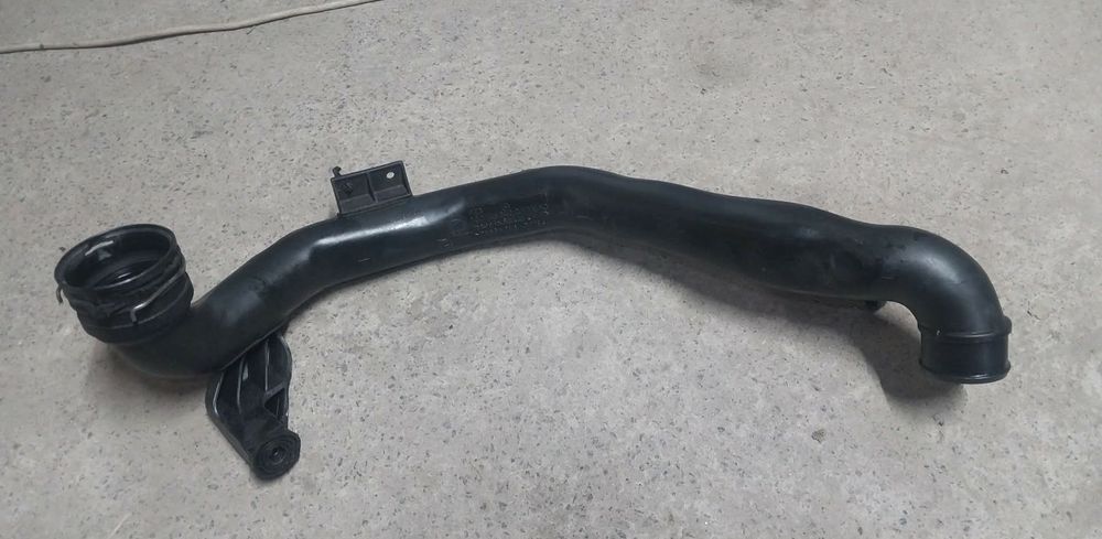 Патрубок інтеркулера VAG 3C0145840C Passat B6, B7, Golf 5, Octavia A5