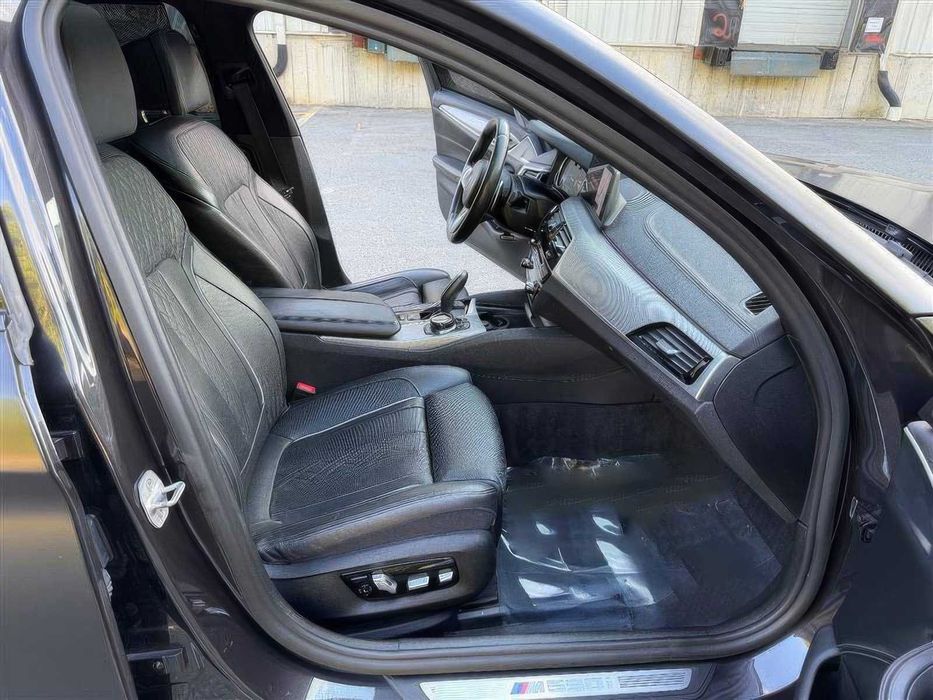 BMW 5 Series M550i xDrive      2018