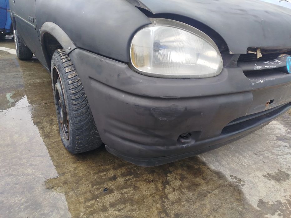 Pára-choques frente OPEL Corsa B