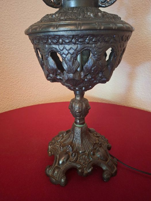 Lustre em Cristal, candeeiro de mesa e aplique - Lote de Iluminação com 3 candeeiros
