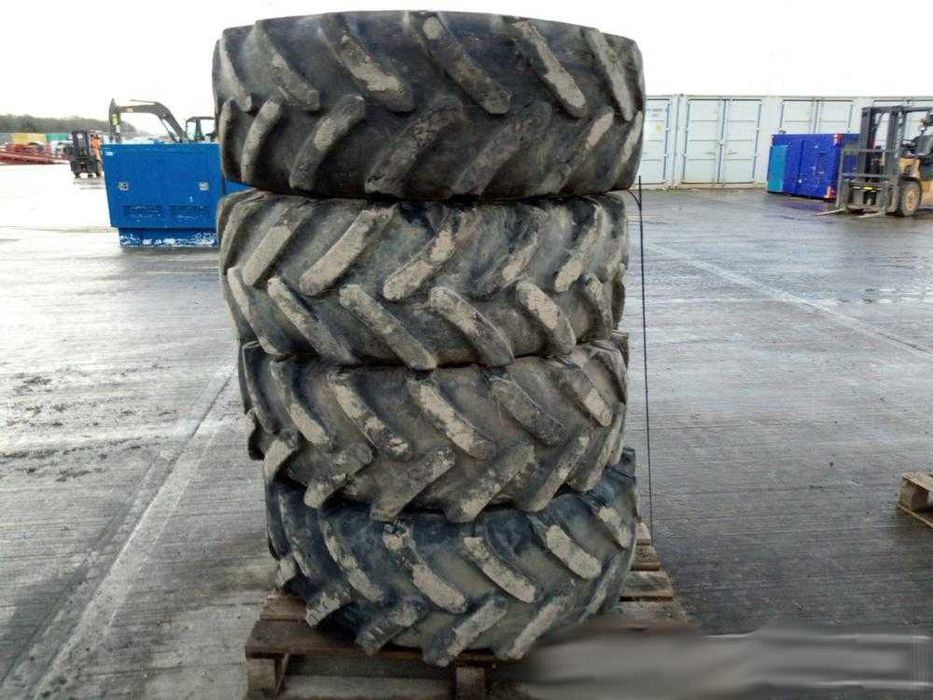 Opona Galaxy 15.5/80-24 15.5/80R24 400/80R24 400/80-24