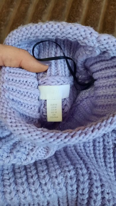Теплий светр H&M колір лаванда