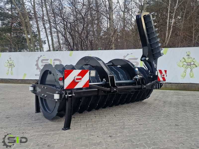 Wał kiszonkowy, oświetlenie, rolki, przesuw, wał boczny 3,0m [SR1] SID