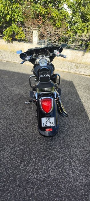 Suzuki Intruder C 800