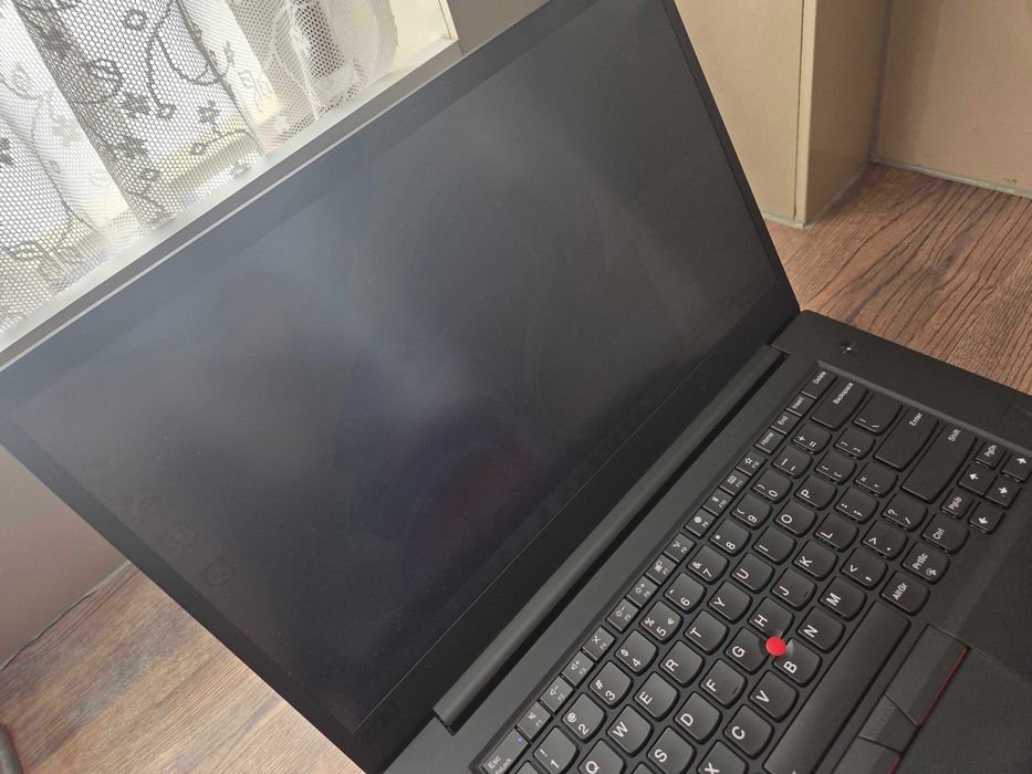 Lenovo ThinkPad P1 Gen 2 | i7-9850H | 64GB RAM | 1TB NVMe | Quadro T2000 | UHD 4K