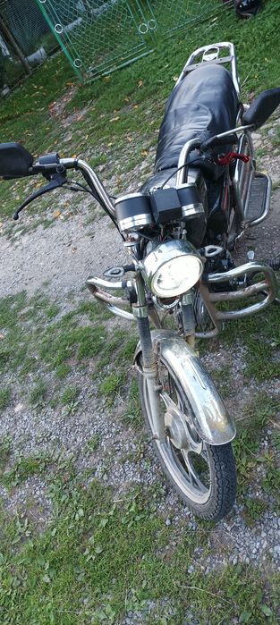 Продаю мотоцикл Альфа 125 куб.
Стан: повністю на ходу, заводиться з кн