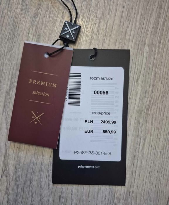 Sprzedam Marynarkę Ecru-PAKO LORENTE. 100% wełna-Premium