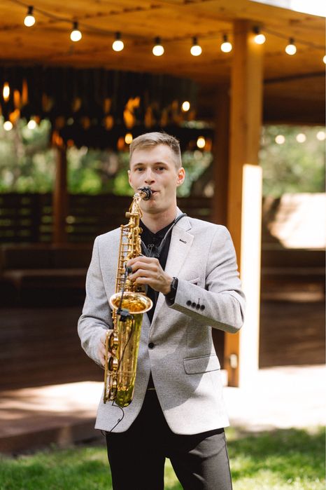 Саксофоніст на Ваше свято!