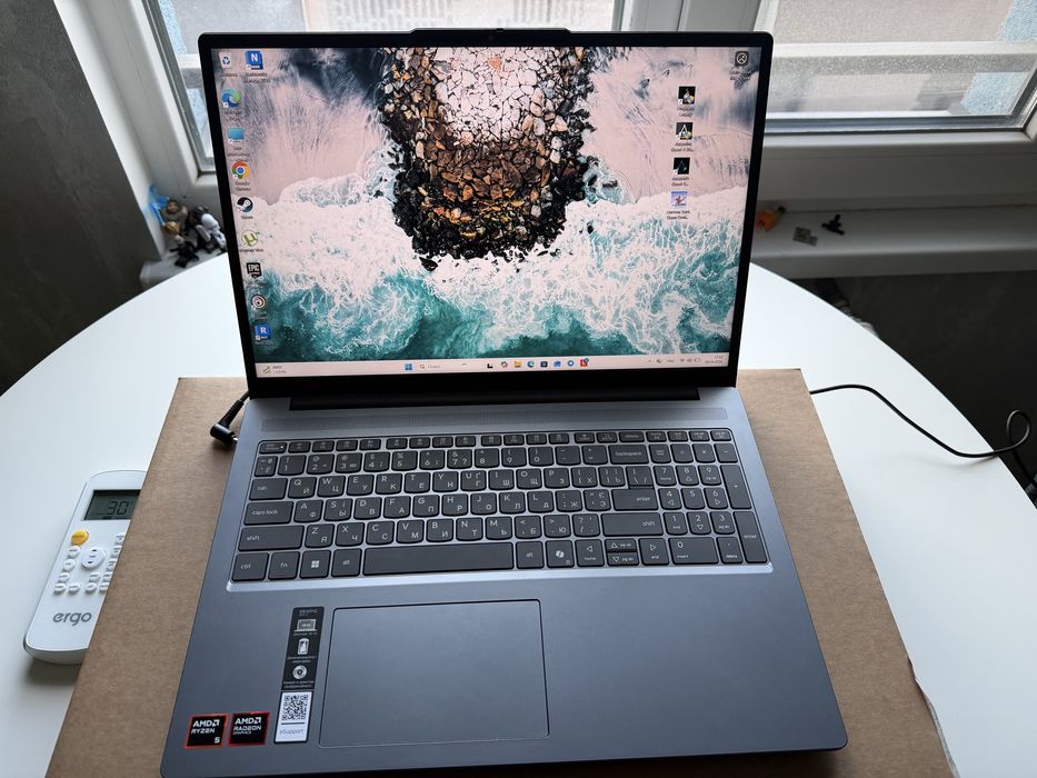 Ноутбук НА ГАРАНТИИ! Lenovo IdeaPad Slim 3 16AHP10 | AI Ryzen 5 8640hs | 16gb DDR 5 5600MHZ | 512gb SSD | 16 Дюймов | Ips | Full HD
