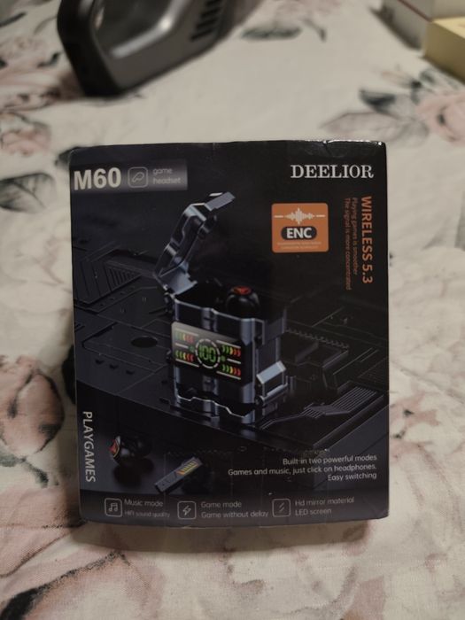 Fones de ouvido novos