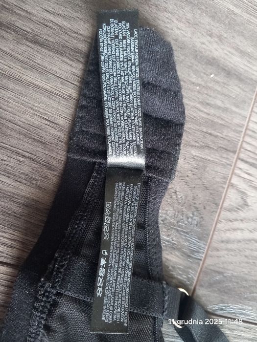 Stanik piękne koronkowe cętki 80E limited