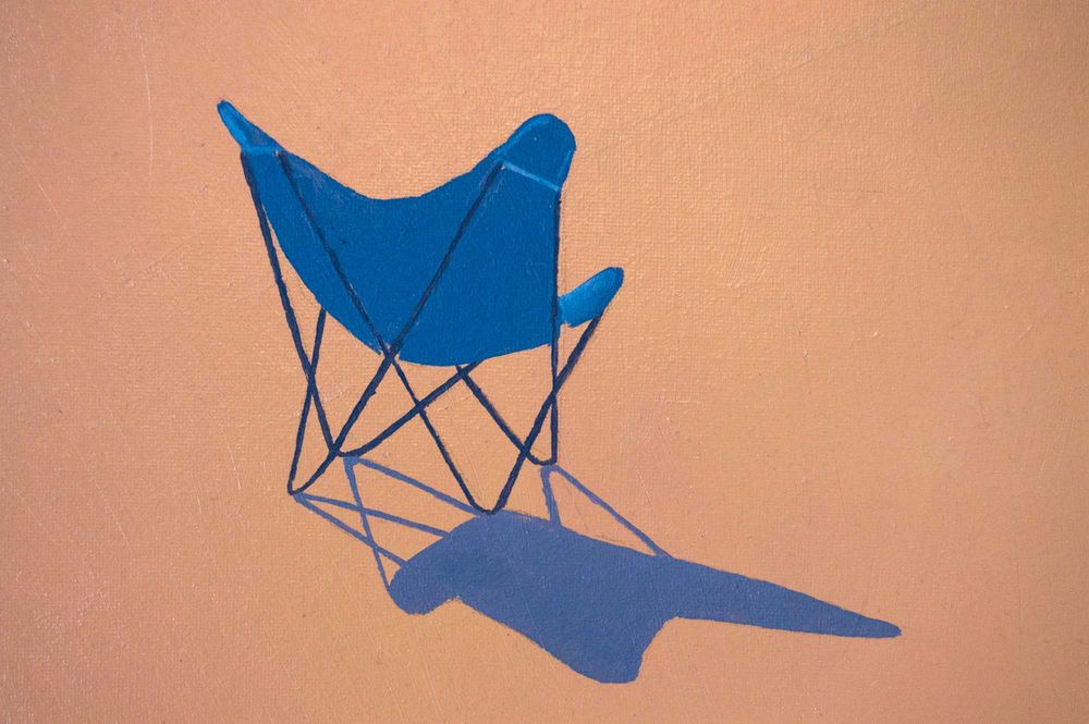 Quadro a óleo - Butterfly chair in empty courtyard