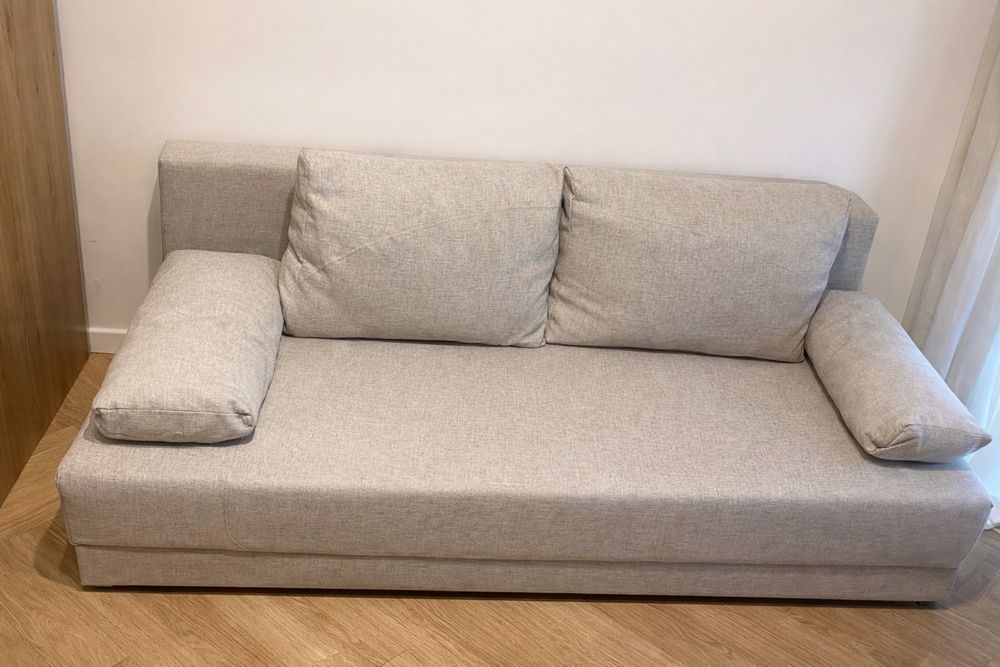 Kanapa rozkładana IKEA z pojemnikiem na pościel