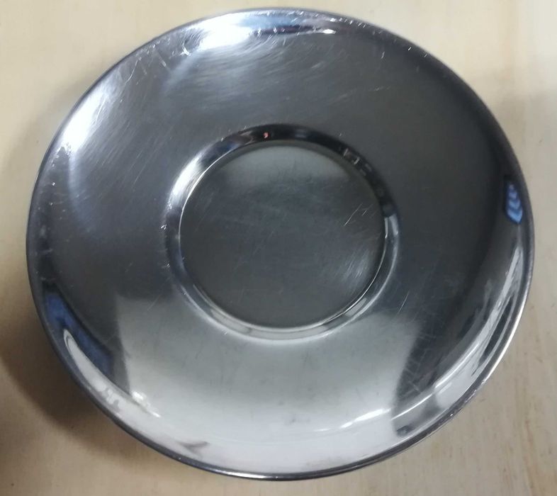 Pratos INOX (4 unidades)