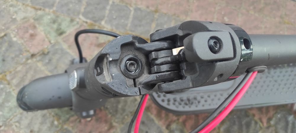 Електросамокат Mi Electric Scoter Pro 2