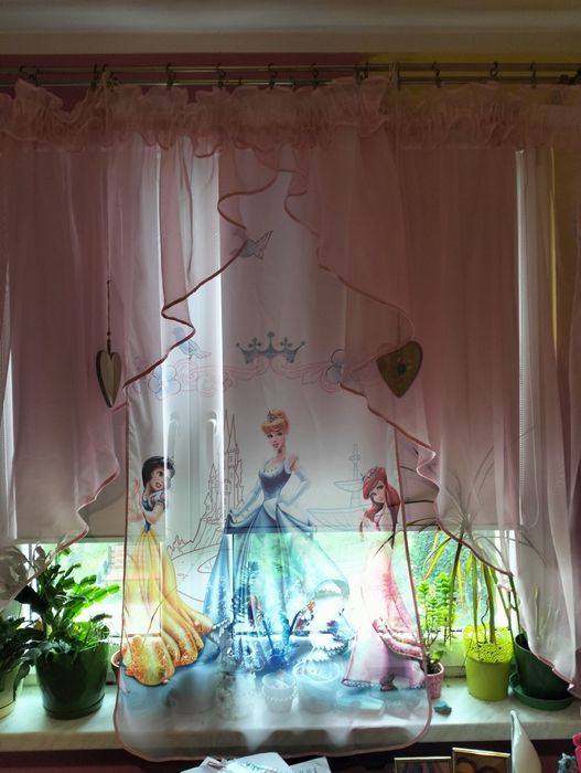 Firanka do pokoju dziewczynki księżniczki Disney