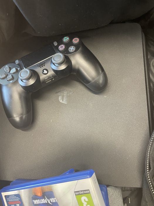 Ps4 slim ,1T. Excelente