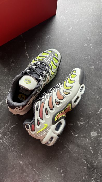 Nike Air Max Plus Drift “Light Silver/Volt” | r.41 | Nowe, oryginalne