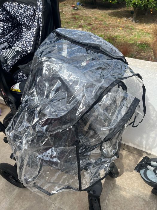 Carrinho bebé 3 em 1