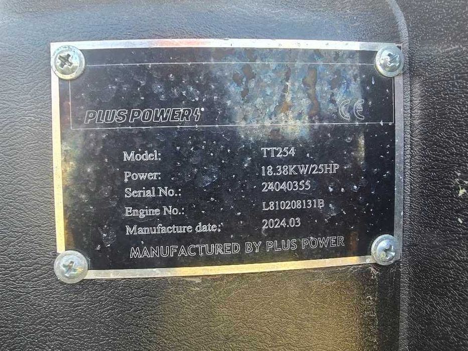 Mini trator Plus Power de 26cv Ano 2024 sem matricula