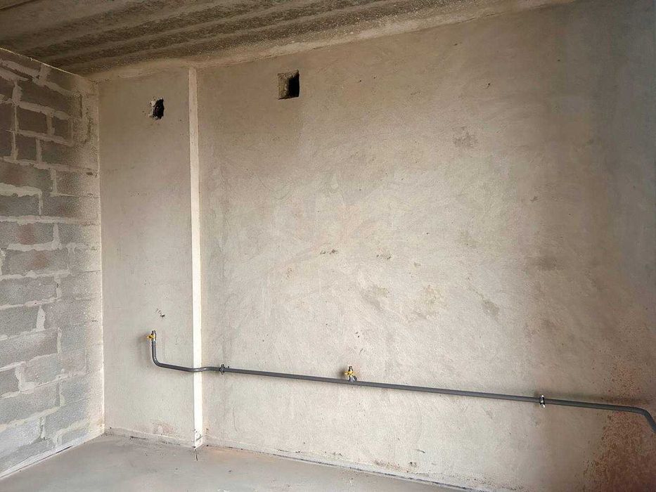 Квартира з індивідуальним газовим опаленням , будинок з укриттям