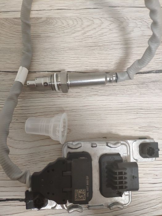 Датчик NOx для VAG 04L907805CF(ORIGINAL VW NOx-Sensor 04L907805CF )