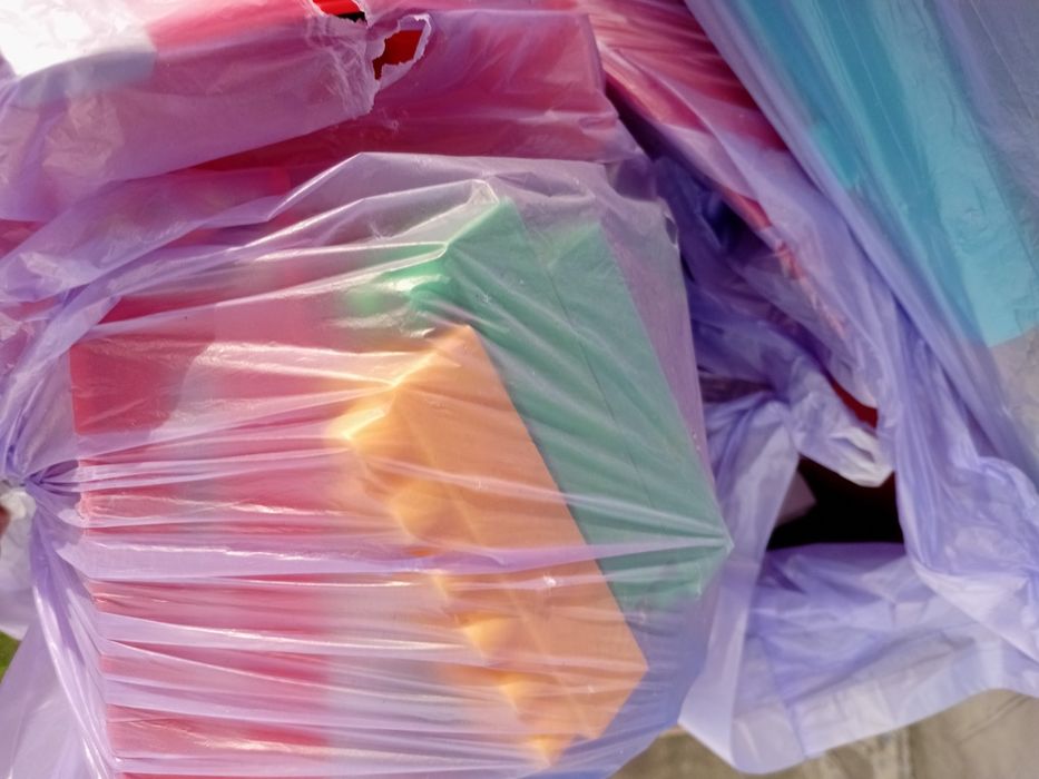 Багато великого конструктор. Лише САМОВИВІЗ