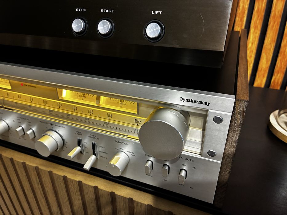 Amplituner Vintage Hitachi SR-804 po serwisie